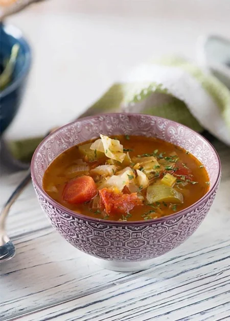 Healthy cabbage soup bowl for weight loss